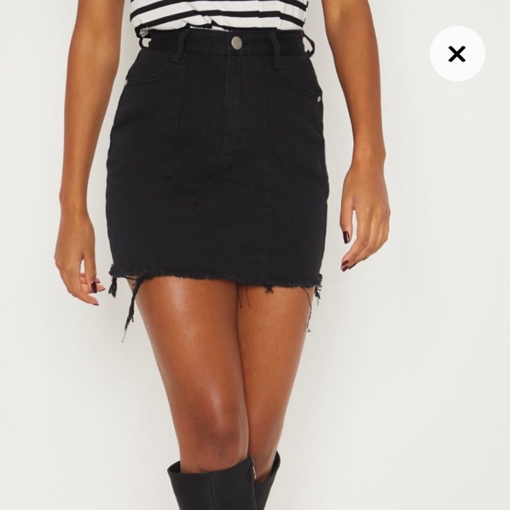 Prettylittlething black basic denim skirt, USA 2